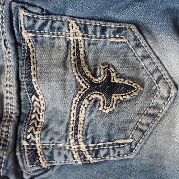 Rock Revival Jeans - Picture 2 of 9